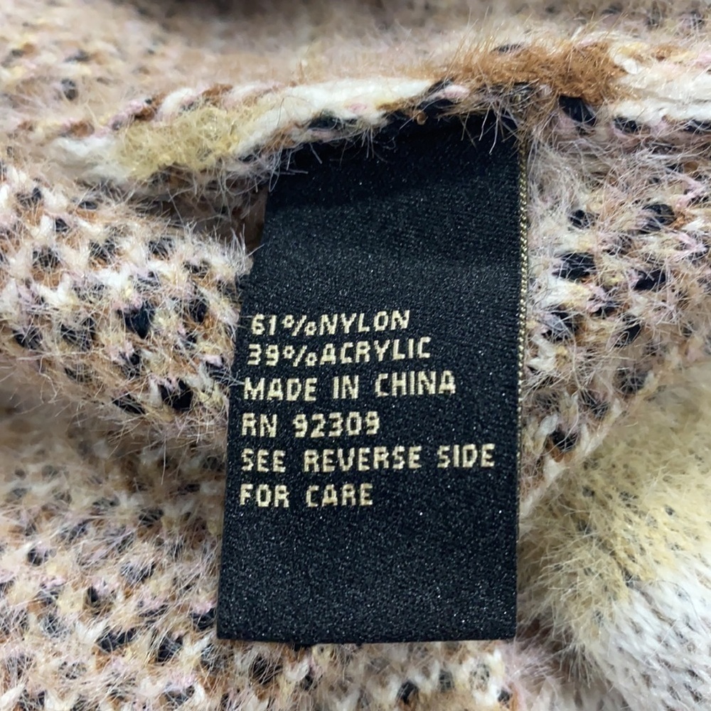 DG2 by Diane Gilman Sweater - Picture 5 of 6